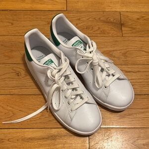 Adidas Stan Smith White Sneakers with Green Details